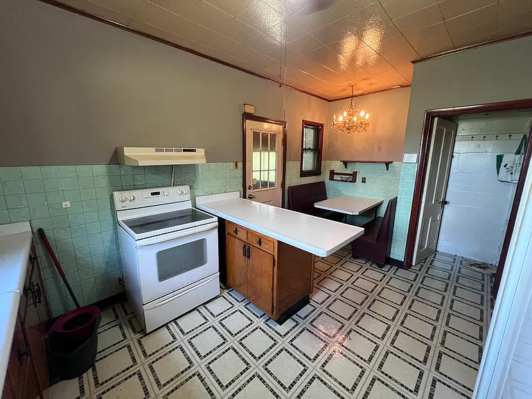 2445 Newton Tomlinson Rd — Photo 11