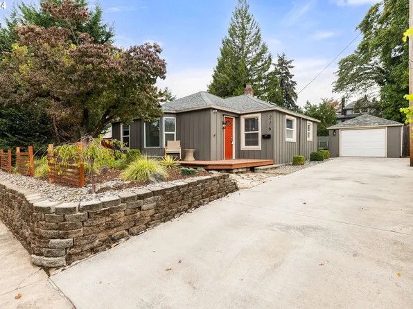 216 E 27th St, Vancouver, WA 98663