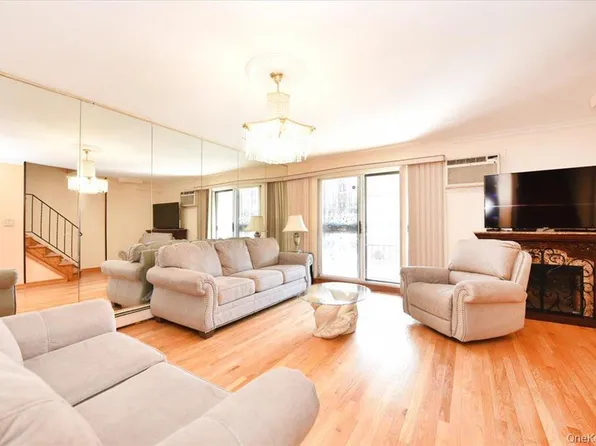 153-15 79th Avenue image 13 of 28