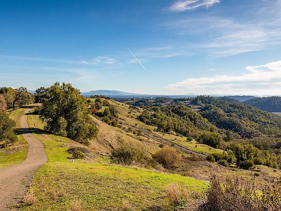 3rd image of 2365 Sweetwater Springs Road