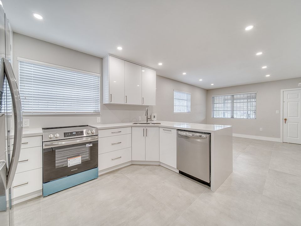 1st image of 6766 SW 13th Ter