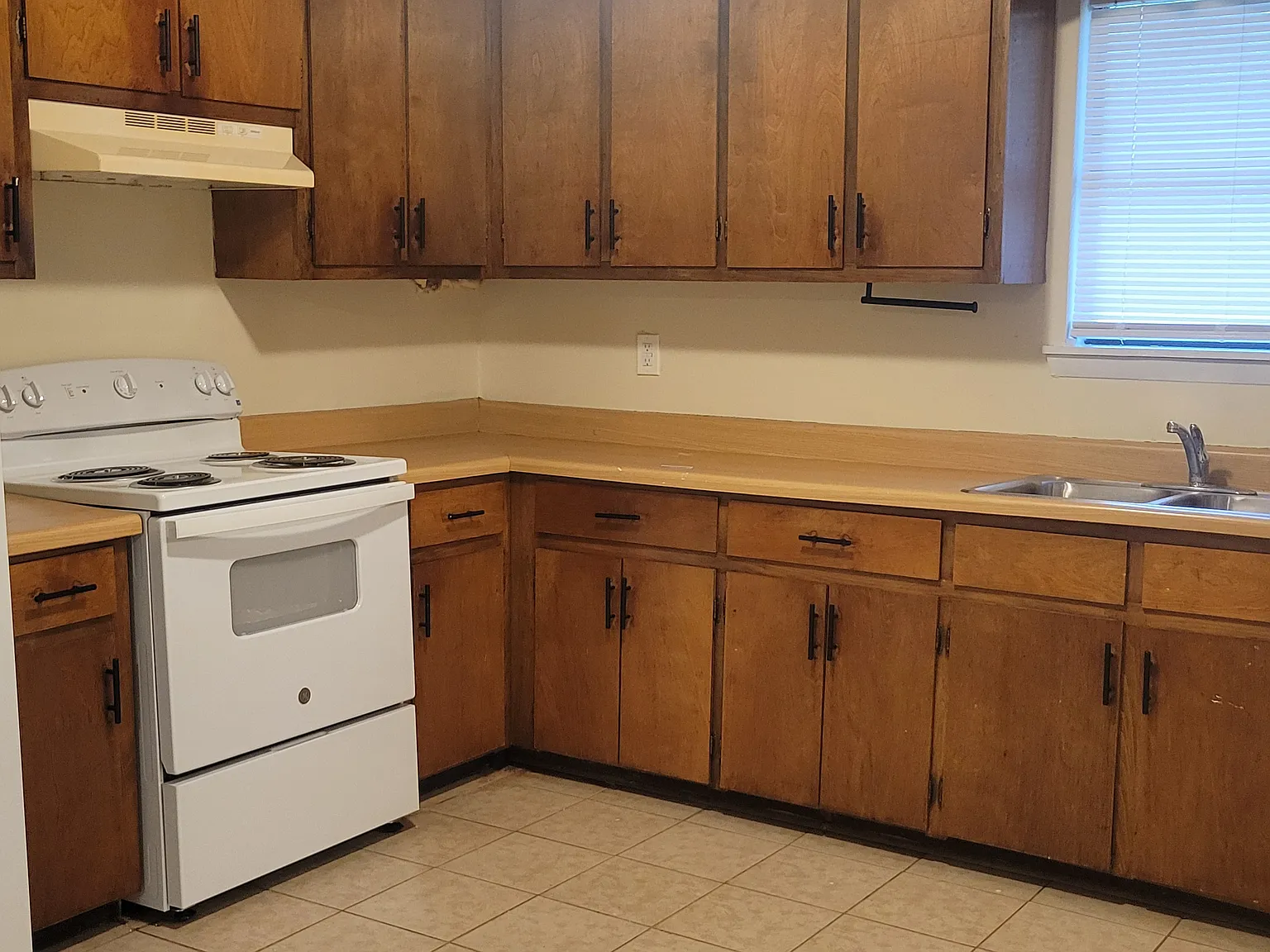 2 bed, 924 sqft, $1,250 — Photo 3