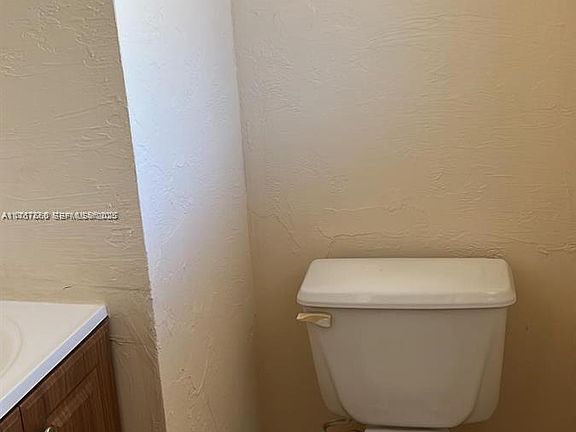 2nd image of 8060 Fairview Dr APT 208