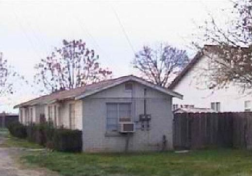 2nd image of 1108 Humboldt Ave