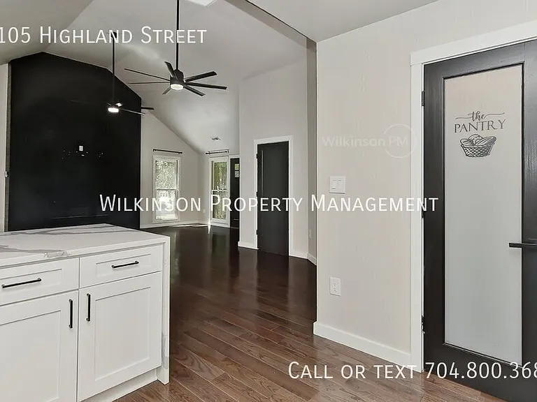 2105 Highland St — Photo 12