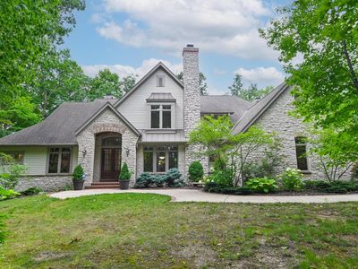 1175 Woodland AVENUE, Elm Grove, WI, 53122