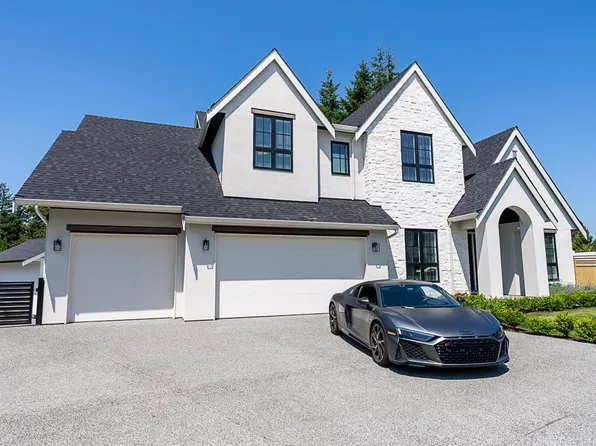 4451 215b St, Langley, BC V3A 9E8