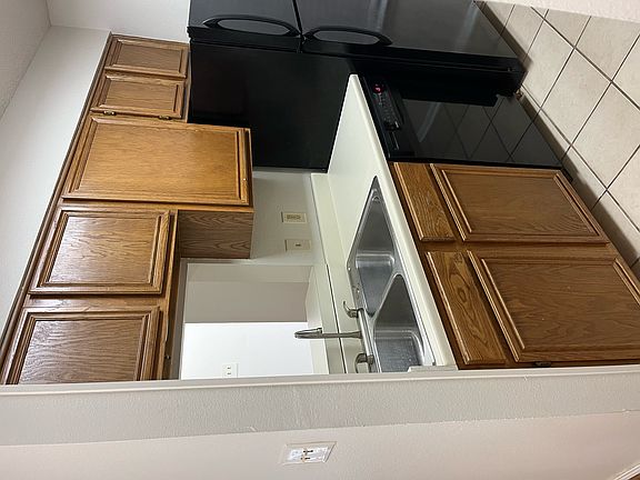 4th image of 4212 Medical Dr APT 412