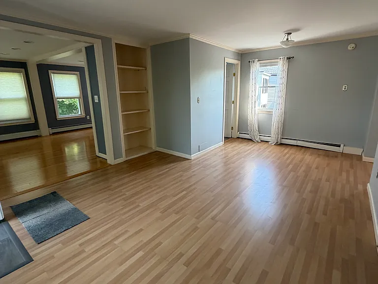 286 Front St — Photo 17