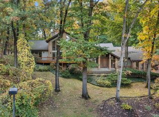 6653 College Park, Clarkston, MI 48346