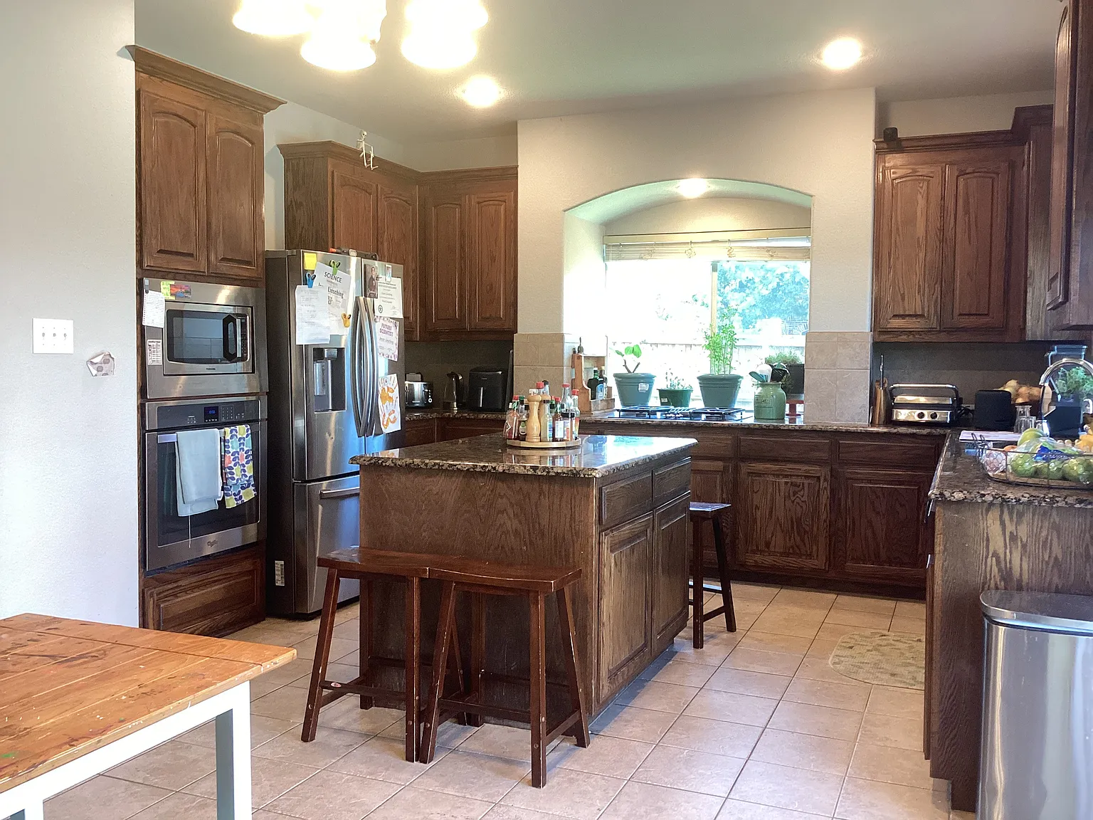 4 bed, 3.5 bath, 3488 sqft, $3,495 — Photo 3