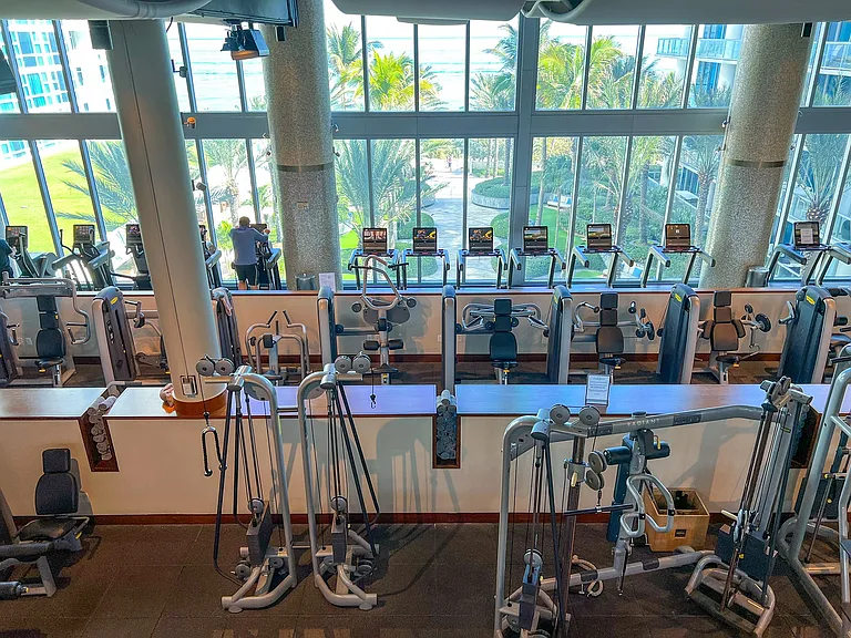 6801 Collins Ave #Penthouse 01 — Photo 41
