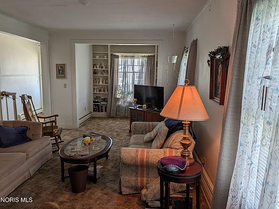 5th image of 504 Rice St