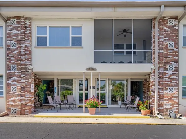 416 73rd Ave N APT 205, Saint Petersburg, FL 33702