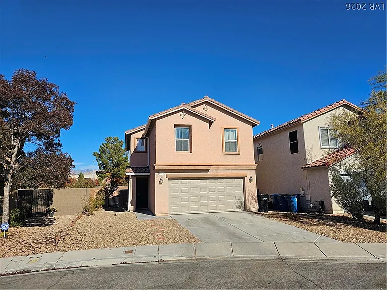 5064 Whistling Acres Ave — Photo 3
