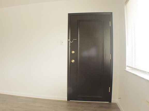 5th image of 445 Burcke Dr APT 4