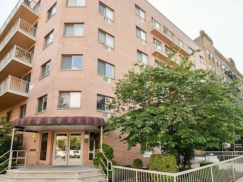 1st image of 11882 Metropolitan Ave APT 5G