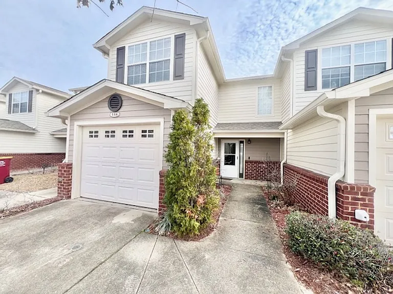 558 Wingspan Way — Photo 1
