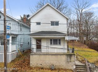 463 Oak St, Scranton, PA