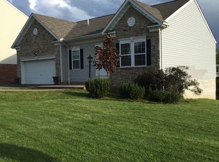 1295 Lucia Dr, Canonsburg, PA