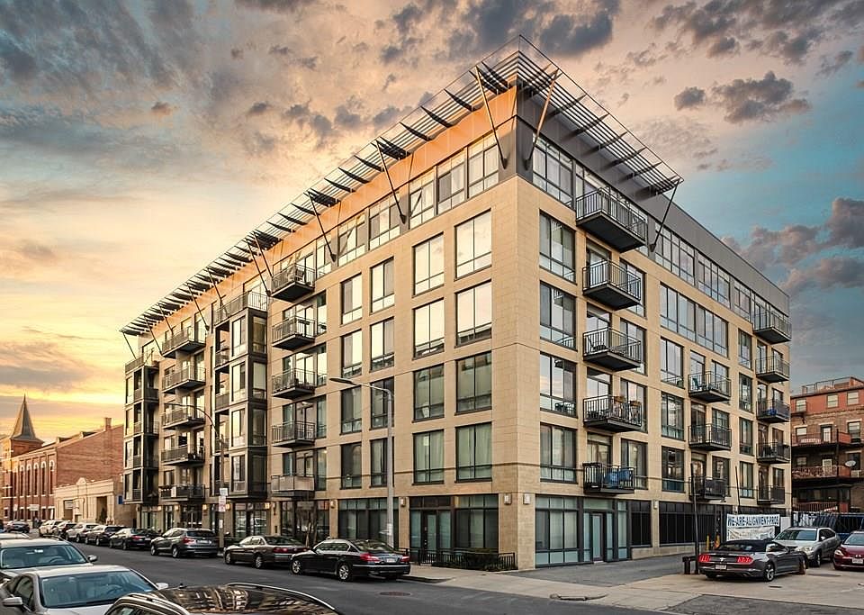 1st image of 257 Northampton St #307