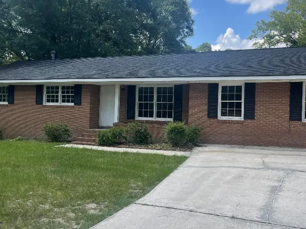514 Pitt Moore Rd, Statesboro, GA 30458