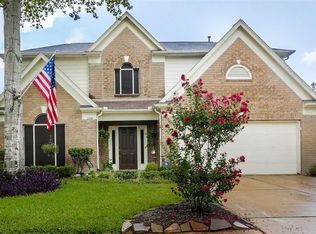 2913 Linda Dr, Pearland, TX 77584
