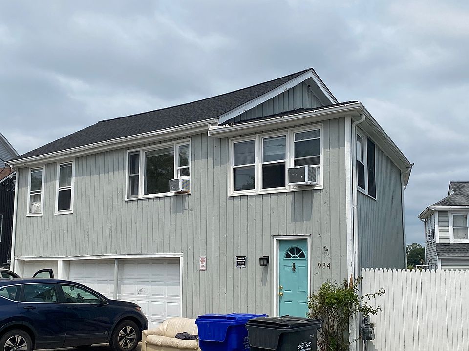 Front of House - Parking for 4 cars