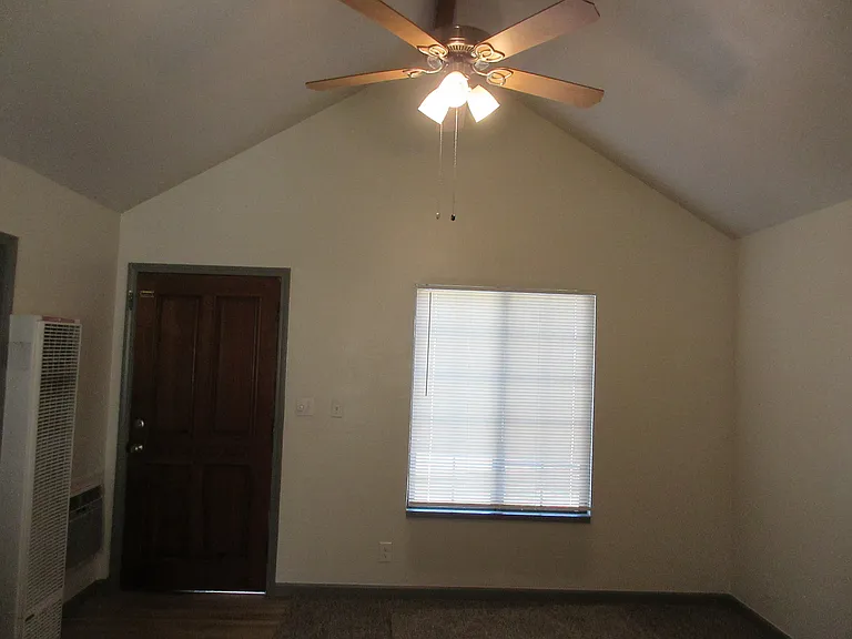 3836 La Mesa Ave — Photo 6
