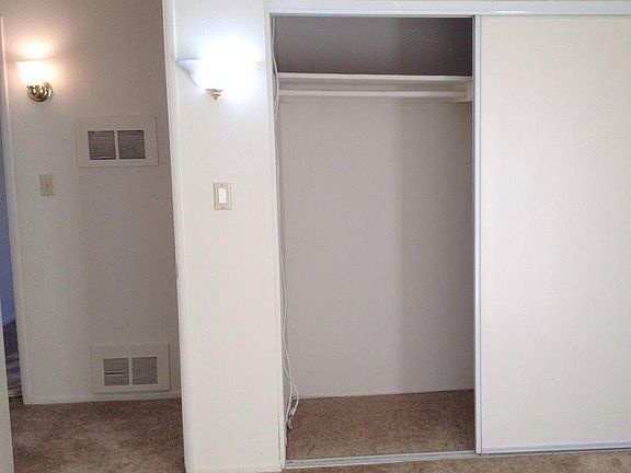 5th image of 909 S 2nd St #Ef1e5edea