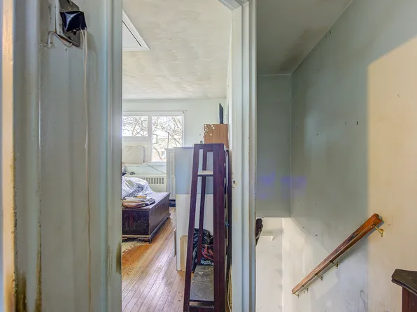 216-76 68th Avenue image 16 of 19