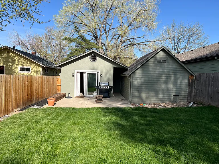 523 N Grant Ave — Photo 12