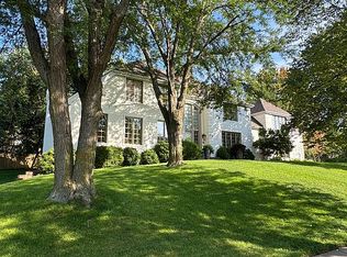 5640 Hickory Crest Rd, Lincoln, NE 68516