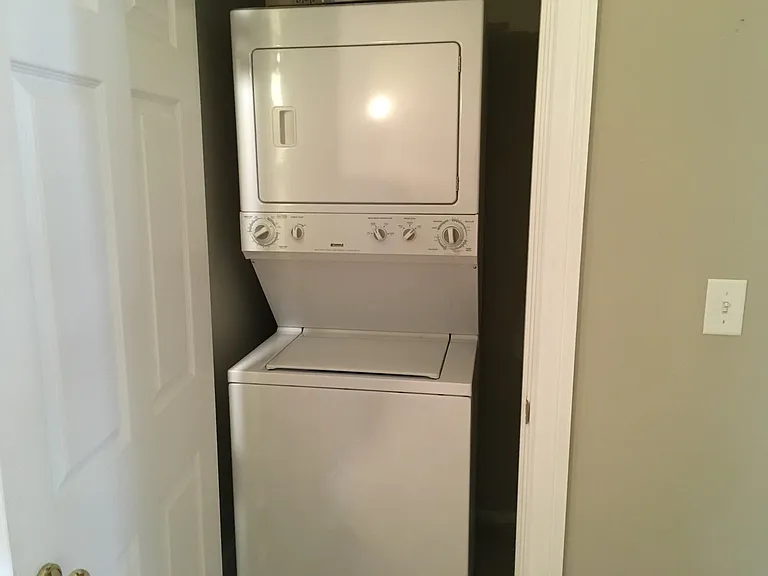 2549 Walton Way #A4 — Photo 10