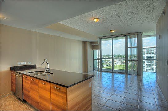2nd image of 3301 NE 1st Ave APT 913