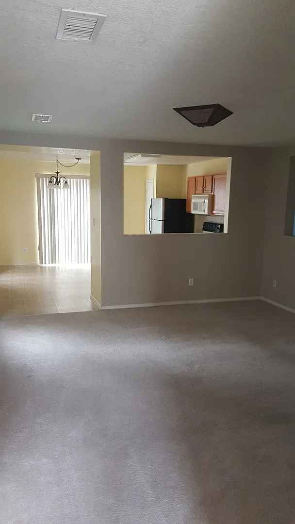 Great Gated Community! — Photo 4