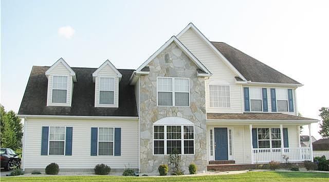 379 Apple Blossom Dr, The Orchards