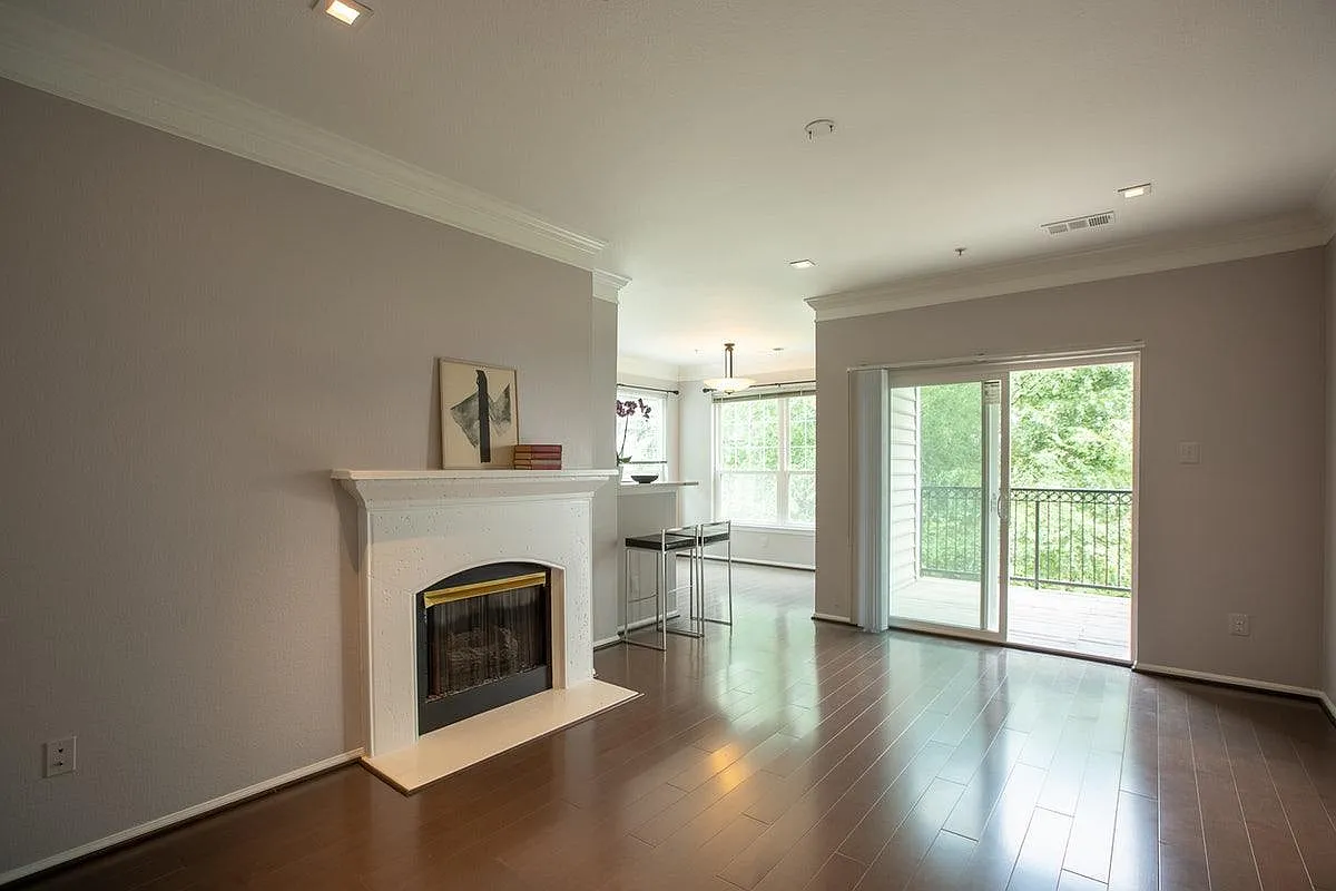 1550 Spring Gate Dr — Photo 1