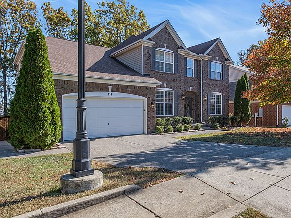2nd image of 714 Crestmark Dr
