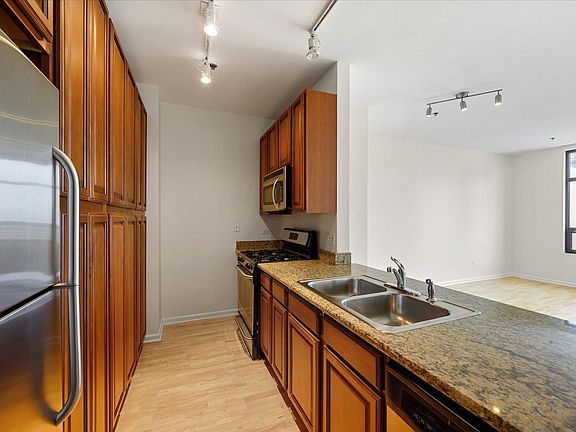3rd image of 1255 S State St #1913