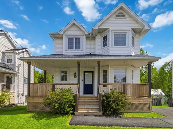 115 Haddad Dr, Lower Sackville, NS B4C 4G6