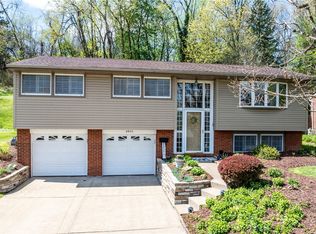 2955 Kings Mill Rd, Bethel Park, PA 15102