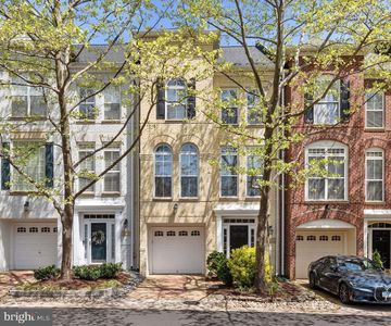 5271 Colonel Johnson Ln, Alexandria, VA, 22304