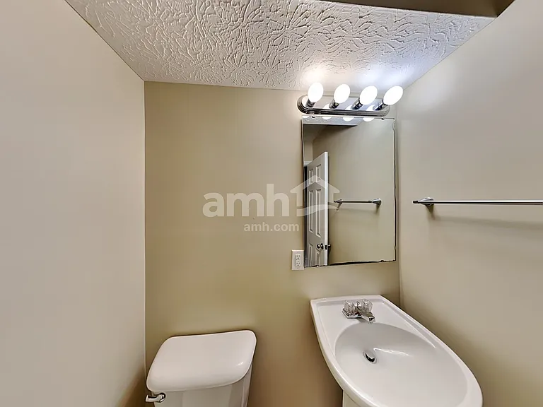 1760 Navion Ct — Photo 8