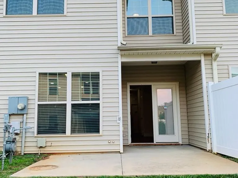 3008 Dressage Dr — Photo 28