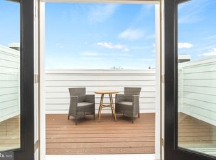 515 Lamont St NW #PENTHOUSE, Washington, DC