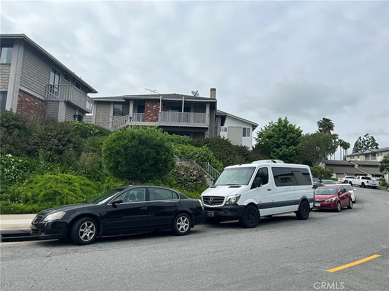 804 Amigos Way — Photo 11