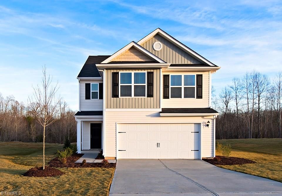 1st image of 103 Calhoun Pl