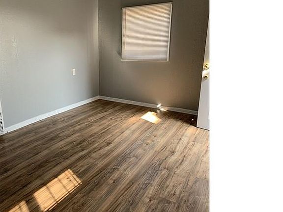 5th image of 9621 Grandee Ave