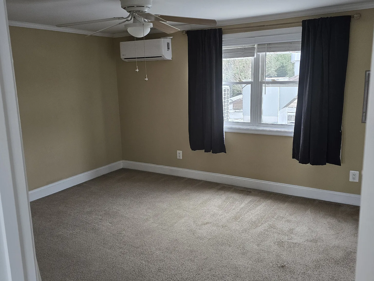 1 bed, 600 sqft, $1,300 — Photo 4